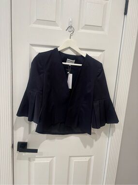 Veronika Maine Navy Bell-Sleeve Cropped Jacket